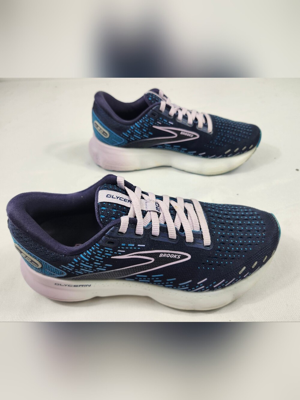 Brooks Glycerin 20 Women’s 7 M Navy and Light Pink Running Shoes - Picture 2 of 9